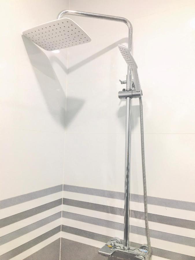 Lang Son Long Vu Hotel מראה חיצוני תמונה